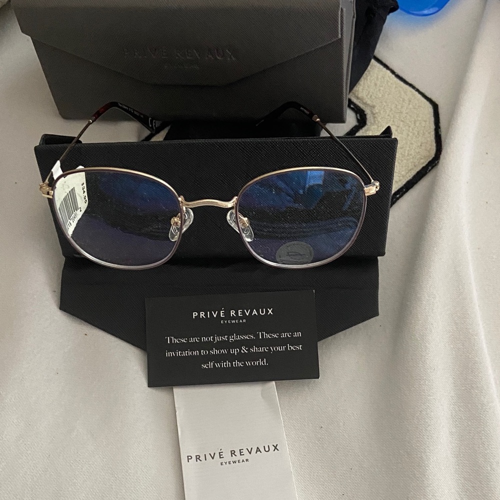 Prive Revaux Women's Black and Gold Sunglasses